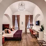 Boutique Centrale Relais